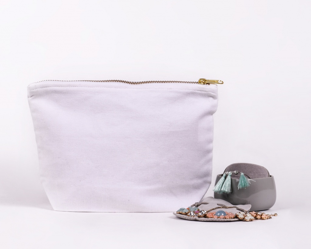 White toiletry bag